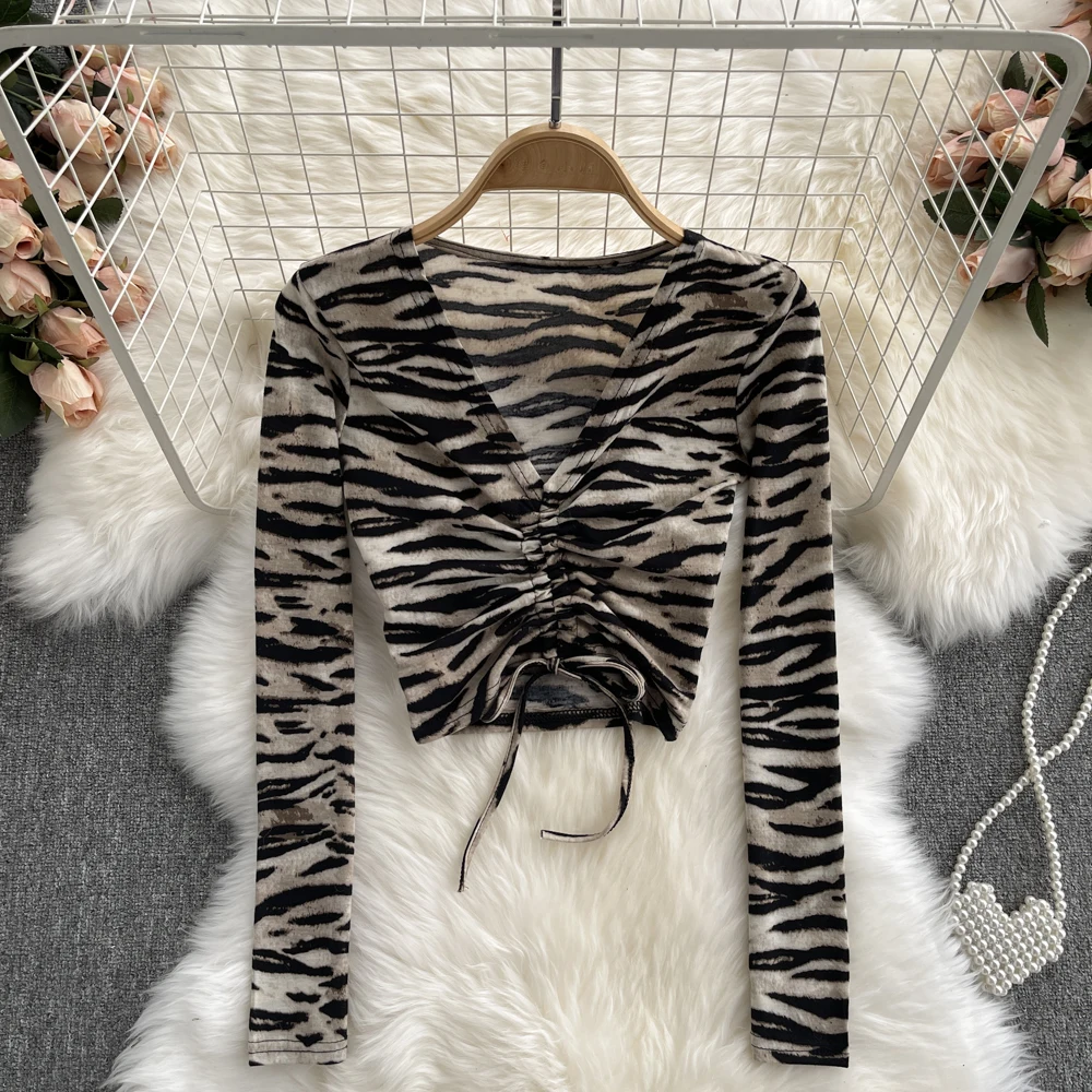 

Retro Hong Kong Style Women's Short Sleeve T-shirt V-neck Pleated Belted Belly Button Long Sleeve Base Layer Leopard Print