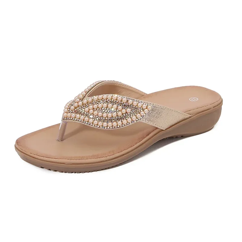 New Breathable Ladies Sandals Slippers Bohemia Rhinestone Pearl Butterfly Decorative Women\'s Shoes Summer Beach Dress Flip Flops