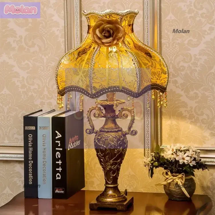 

Bedroom bedside table lamp European style living room study wedding creative pastoral princess warm court luxury wedding decorat