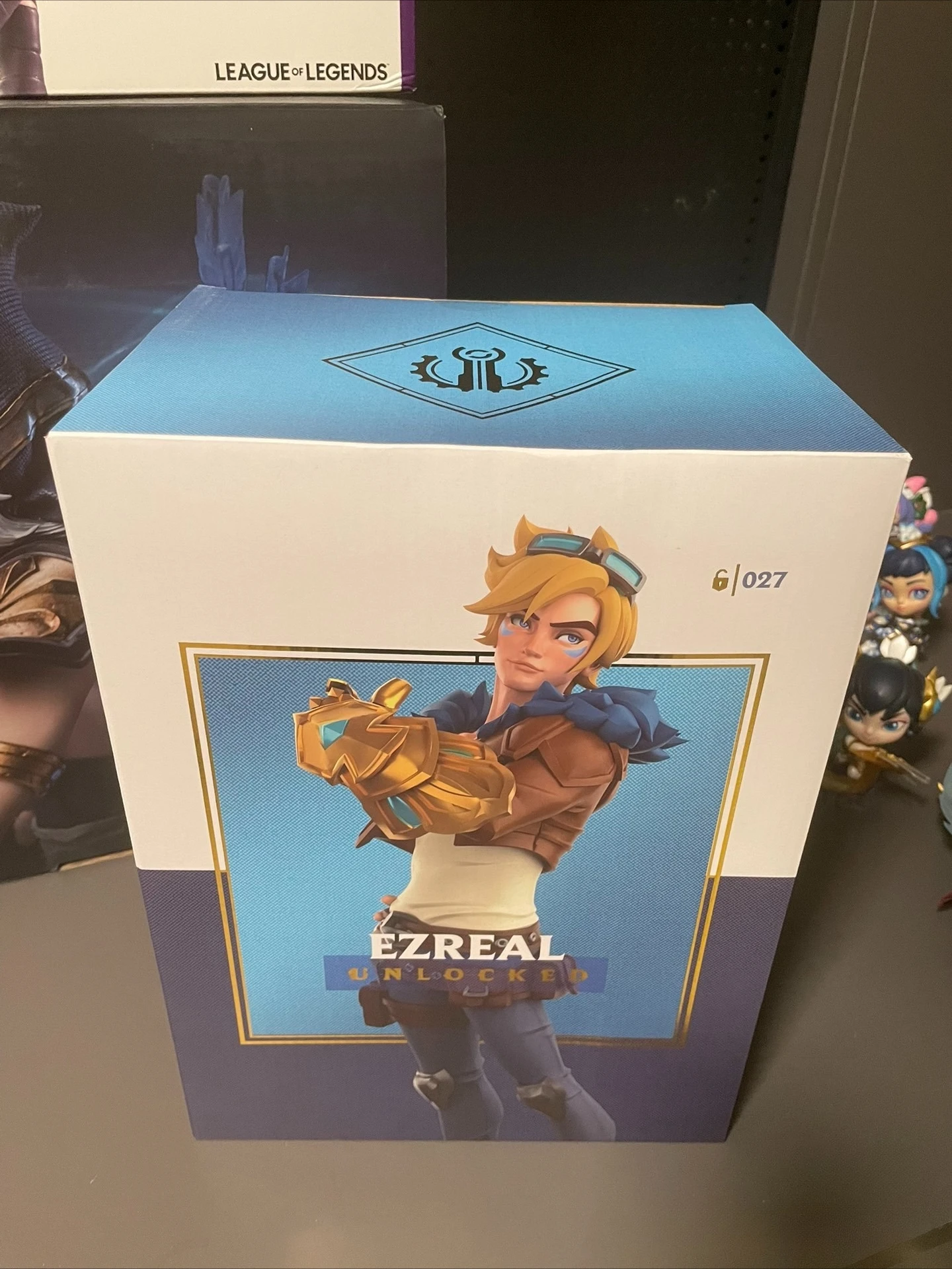 الجديد في المخزون League of Legends LOL Explorer Ezreal نموذج قابل للجمع للنحت المتوسط #6