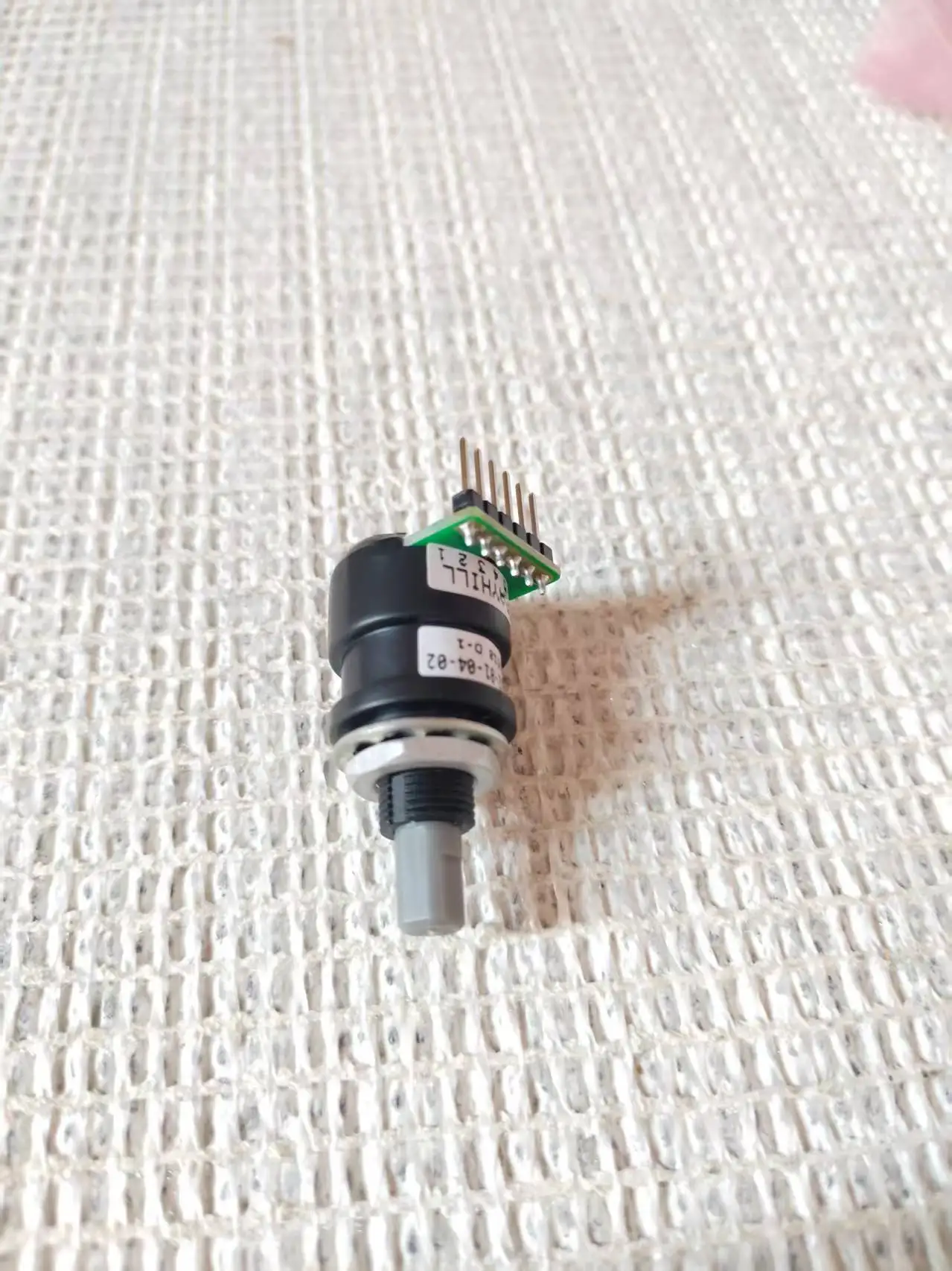 للعلامة التجارية الجديدة جهاز التشفير البصري Grayhill 61C221-04-02 مكوك دوار بمقبض