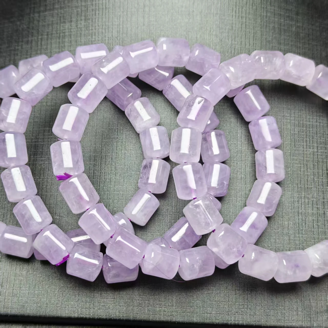 Xingyu Natürliche Lavendel-Amethyst-Mond-Rutilquarz-Phantomquarz-Lapislazuli-Fassperlen, runde Schmuckperlen für DIY-Armbänder, Geschenk – Detail 6
