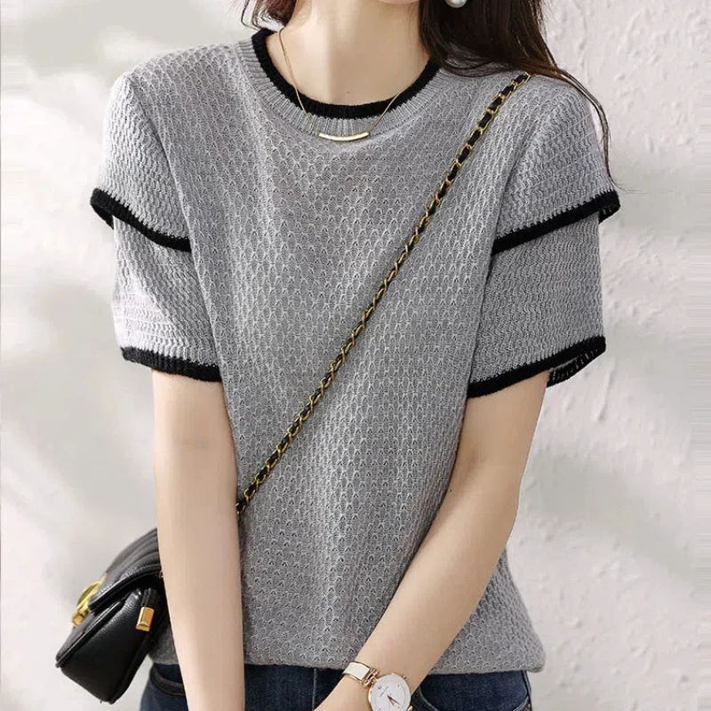 

Knitted Sweater T-shirt Women's Short-sleeved Fashionable Shirt Thin Design Top