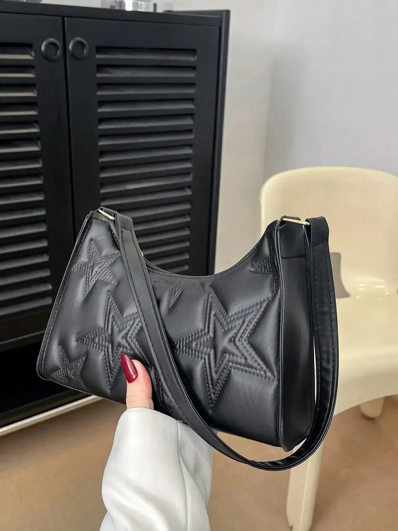 Solid Color Simple Light Luxury Pentacle Shoulder Bag