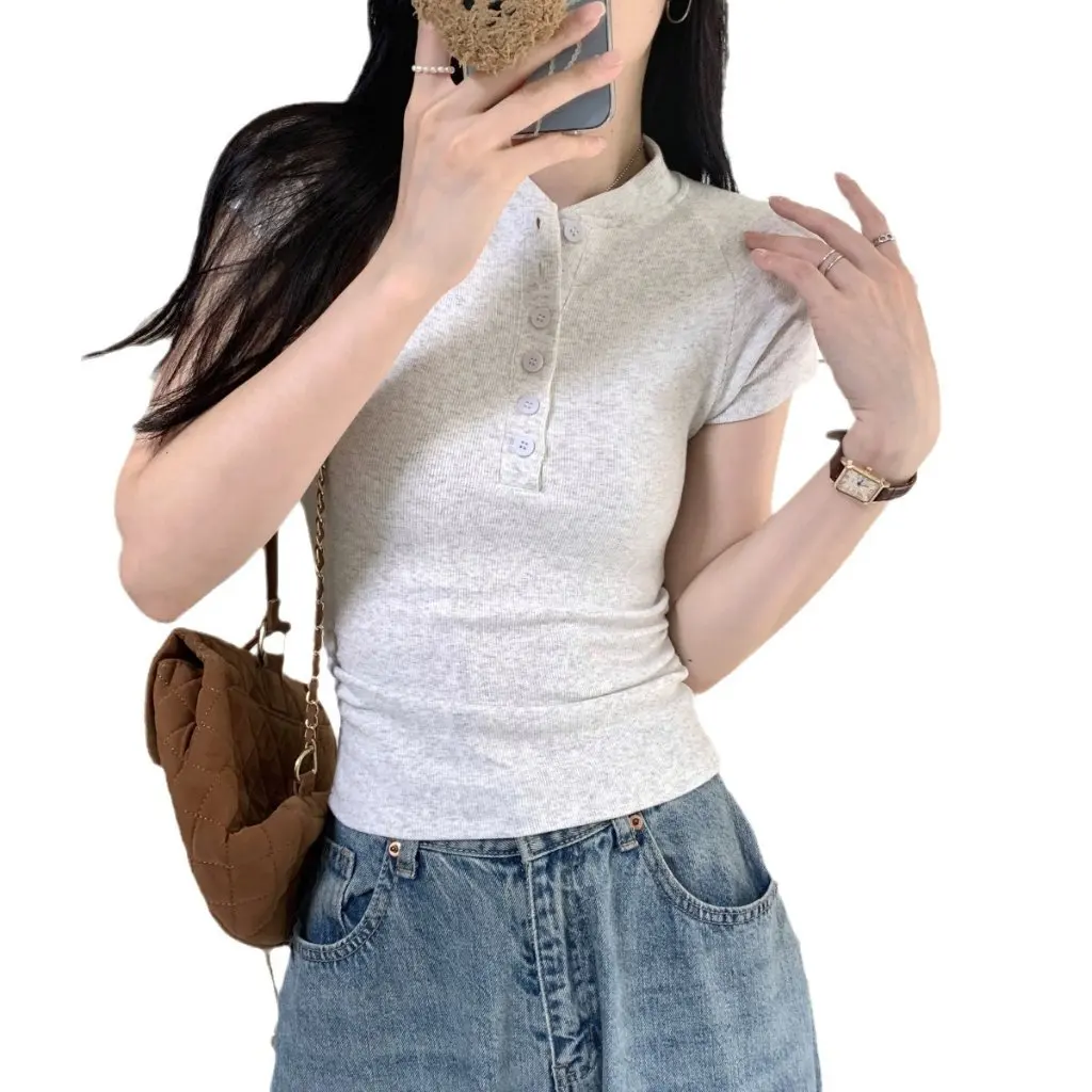 

Women's Gray Cotton Short-Sleeved T-shirt Casual Design Summer Fashion Inner Button Detail Temperament Gentle Style