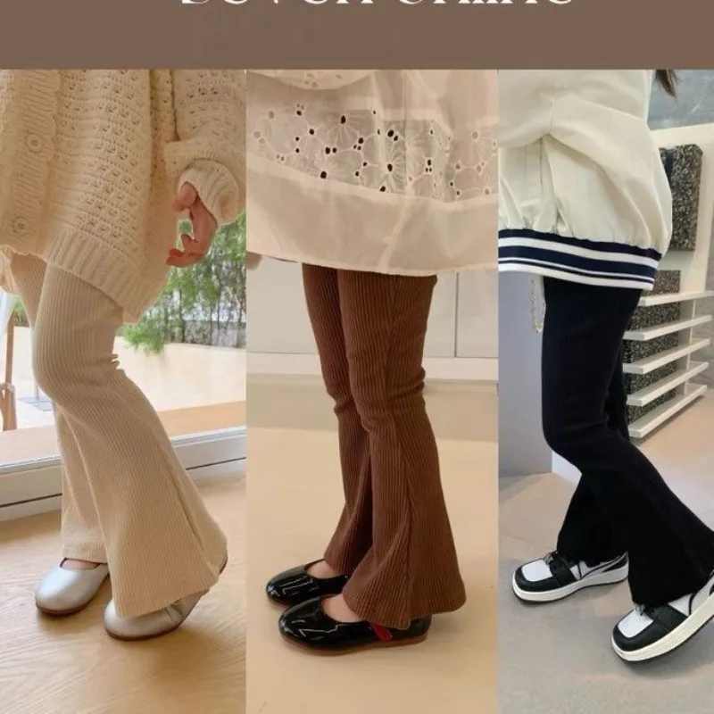 Летние детские расклешенные брюки 2025: эластичные леггинсы в рубчик из ледяного шелка для девочек — модные, дышащие, стильные для верхней одежды!