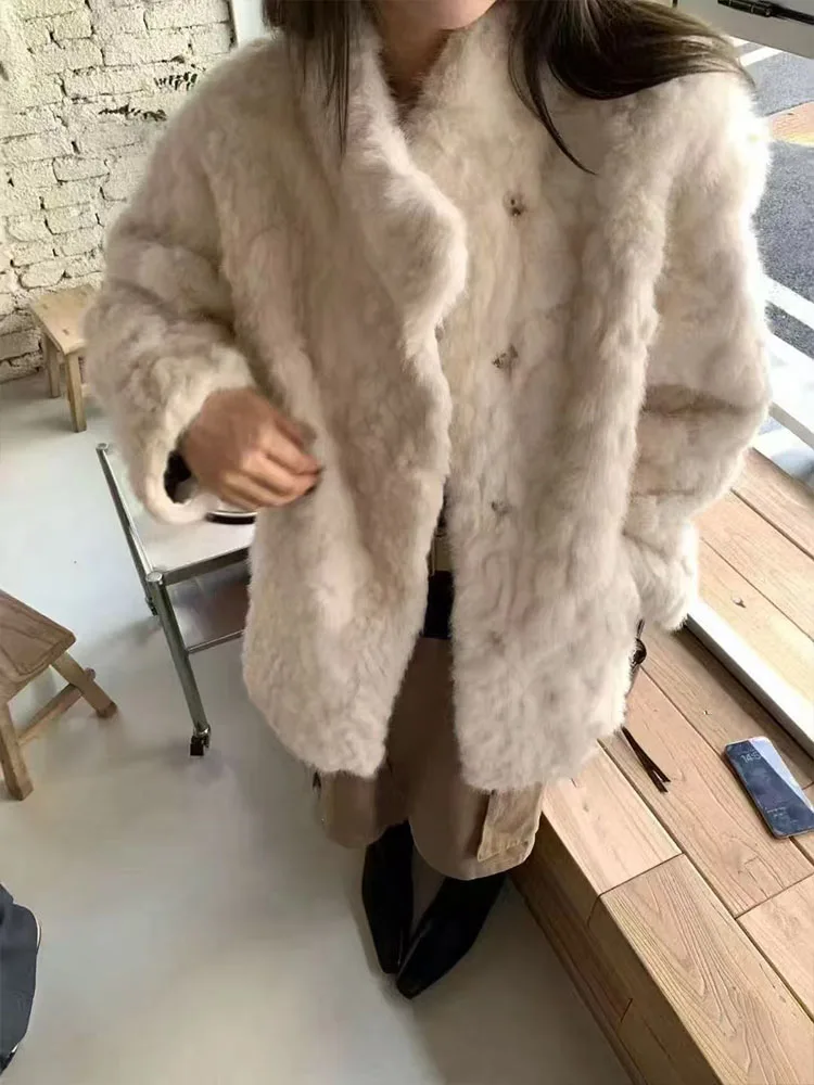 

Winter New Warm Faux Fur Jaet Women's Mid-Length Stand Collar Inteated Leather And Fur Coat Soft Beige Plu Top