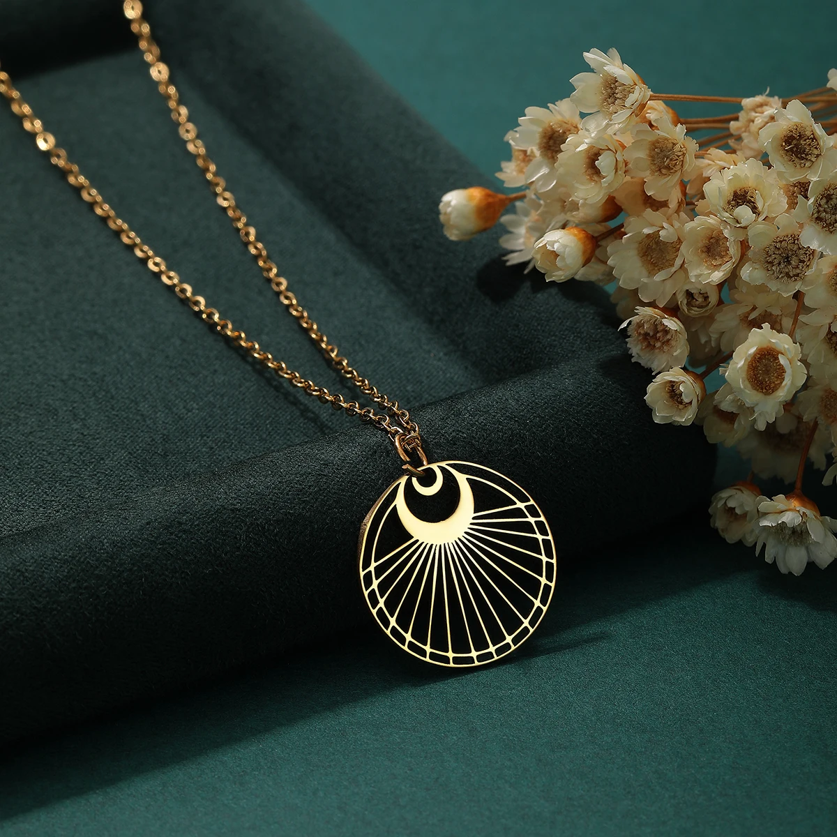 Kinitial Stainless Steel Round Moon Pendant Necklaces For Women Bohemia Chain Choker Necklace Jewelry Bijoux Collares
