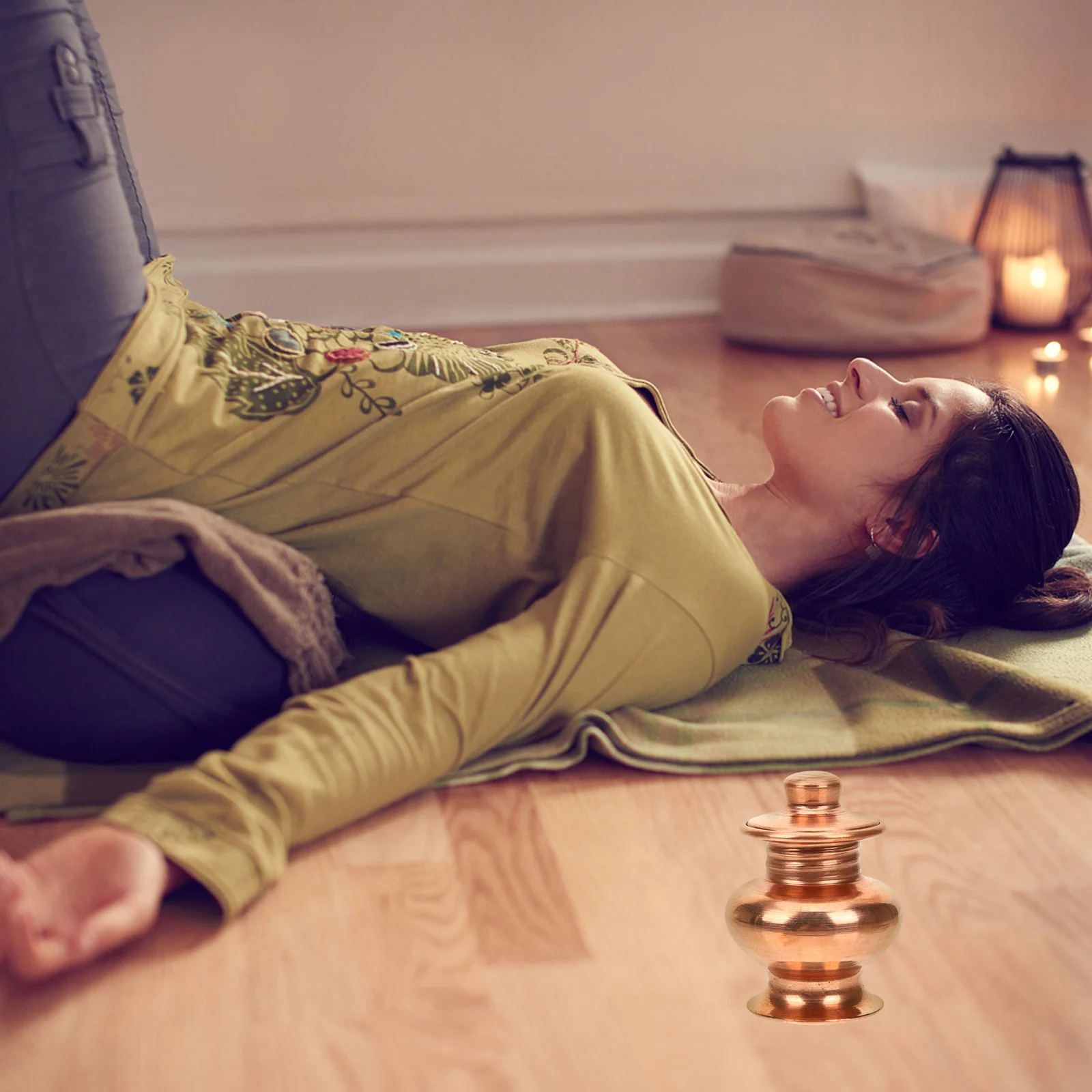 

Brass Buddha Offering Bottle Small Storage Decorative Bottle for Worship Meditation Buddhism Enshrine Supply