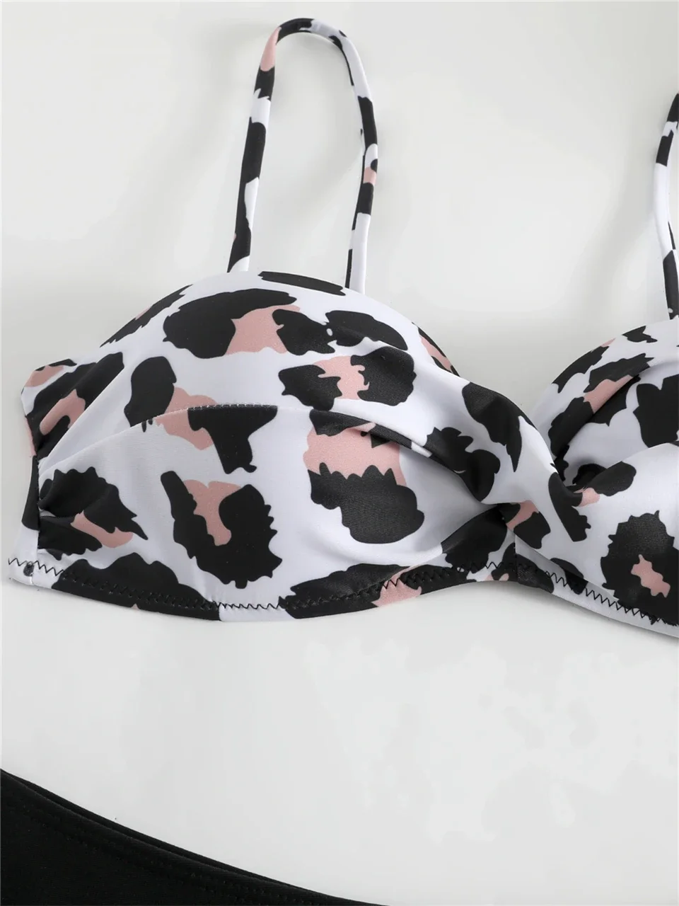 2025 Leopard Push Up Two Piece Bikini Triangle Swimsuit Women Chest Twist Swimwear Female Bathers Bathing Swim Suit Beachwear