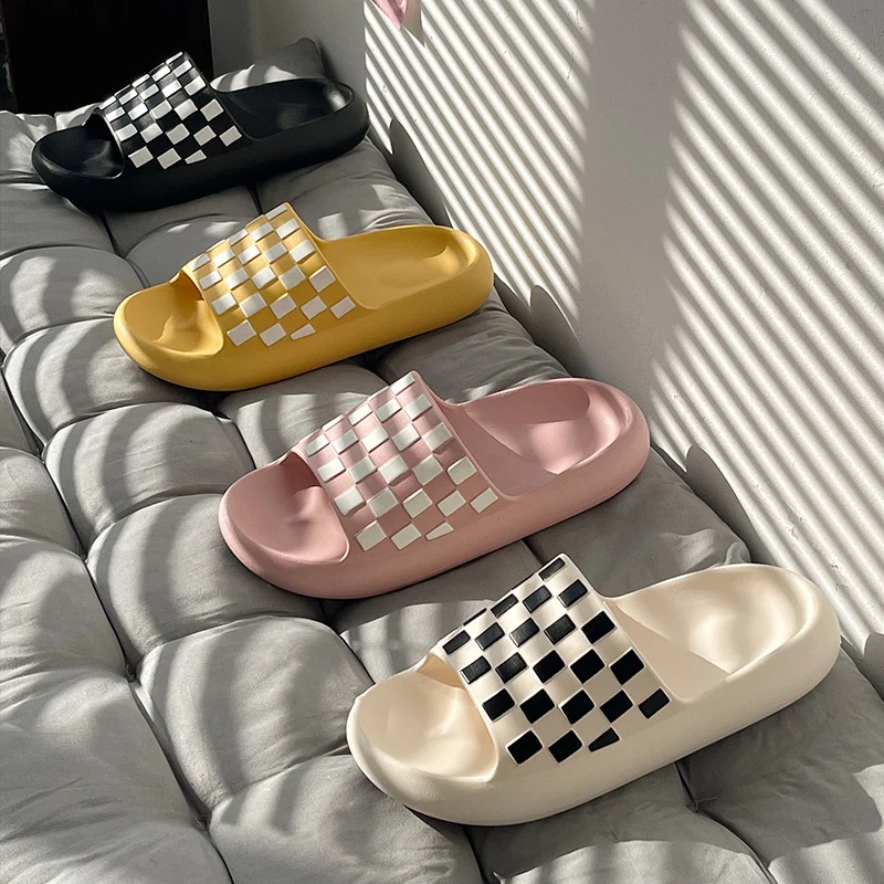 YAOGUANG Women's Home Slippers, Couple Men's Fashion Anti-Slip Bathroom Slippers Summer Checkerboard Fashion EVA Sandals 2022