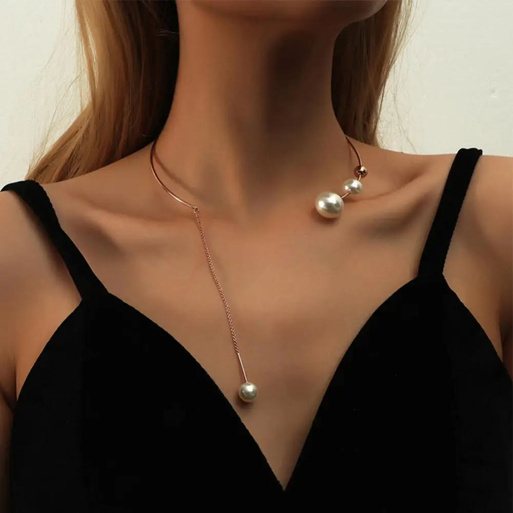 Pearl Necklace Elegant Fashionable Multilayer Clavicle Chain Long Necklace Fashionable Necklace -trend Necklace Stylish Unique image 4