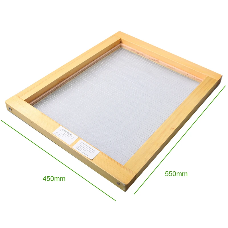 Queen Excluder Type Bee Venom Collector Microcomputer Assisted Beekeeping Tool for Efficient Venom Collecting