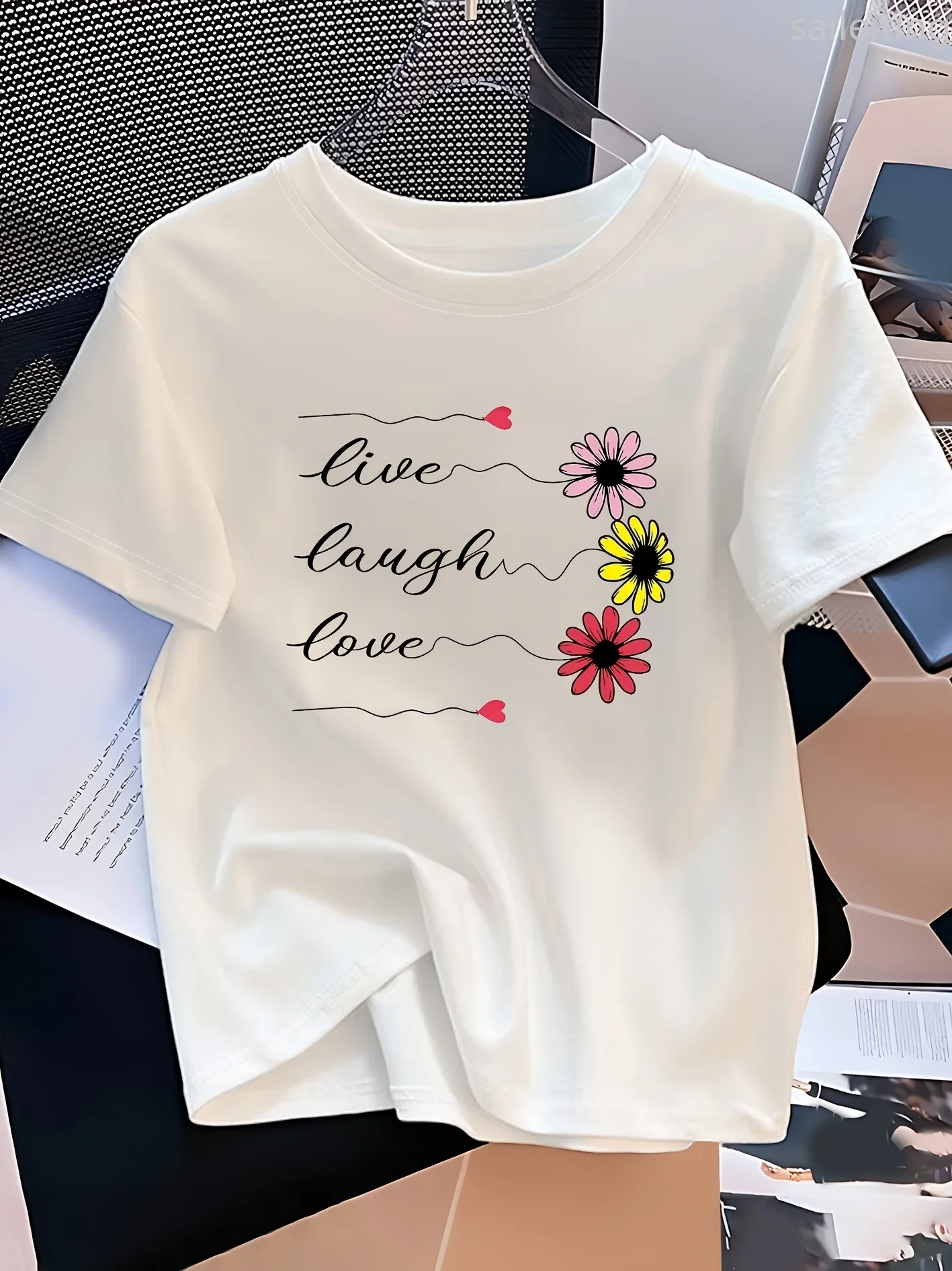 2026 Women's Casual Round Neck T-shirt Live Laugh Love Floral Print Short Sleeved Shirt Suitable for All Seasons Women's T-shirt