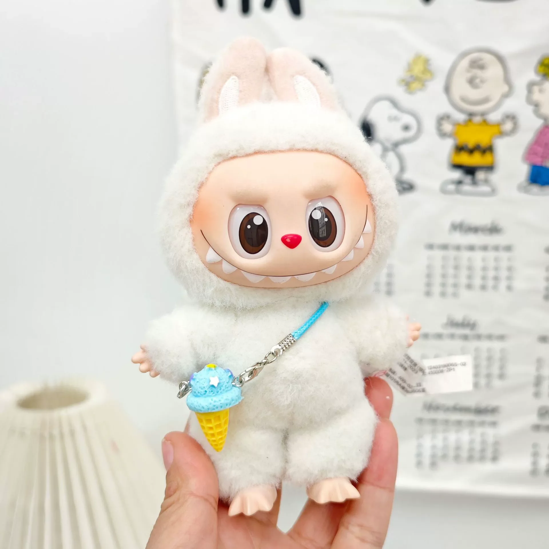 17cmのラビュブに適した、キュートな漫画風ドールハウスアクセサリー、ミニチュアデコレーション、ぬいぐるみ、ミニウサギモデルペンダントおもちゃ