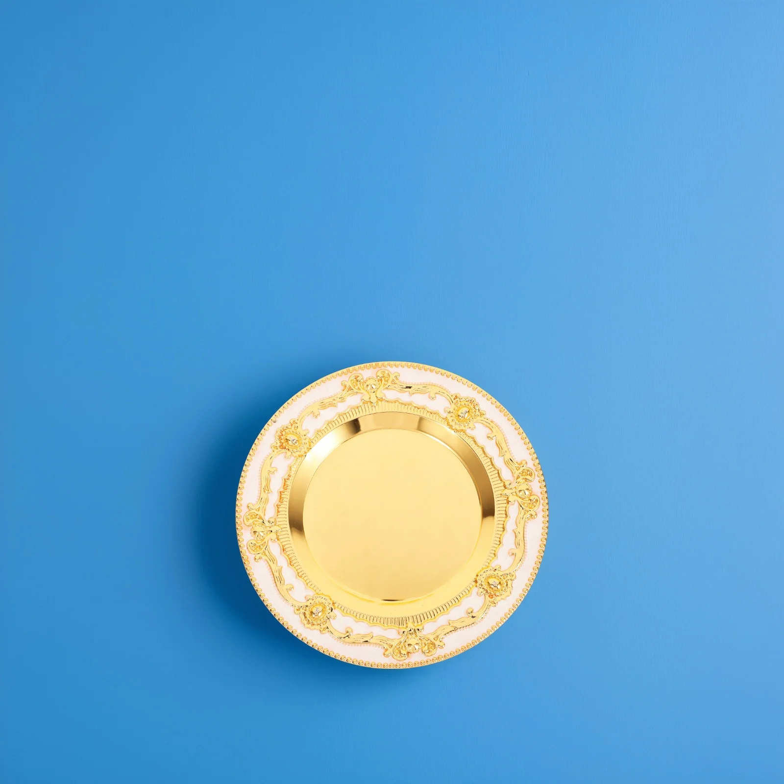 

Vintage Small Round Gold Tray Decorative Tray for Tea Cup Coffee Jewelry Holder Coffee Table Storage Table Centerpieces