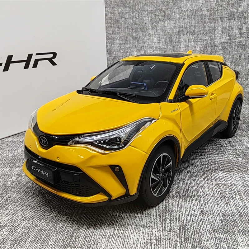 

1:18 TOYOTA CHR C-HR внедорожник, модель автомобиля из сплава, литье под давлением, металлические автомобили, модель автомобиля, коллекция высокой имитации, миниатюрные весы, подарки для детей