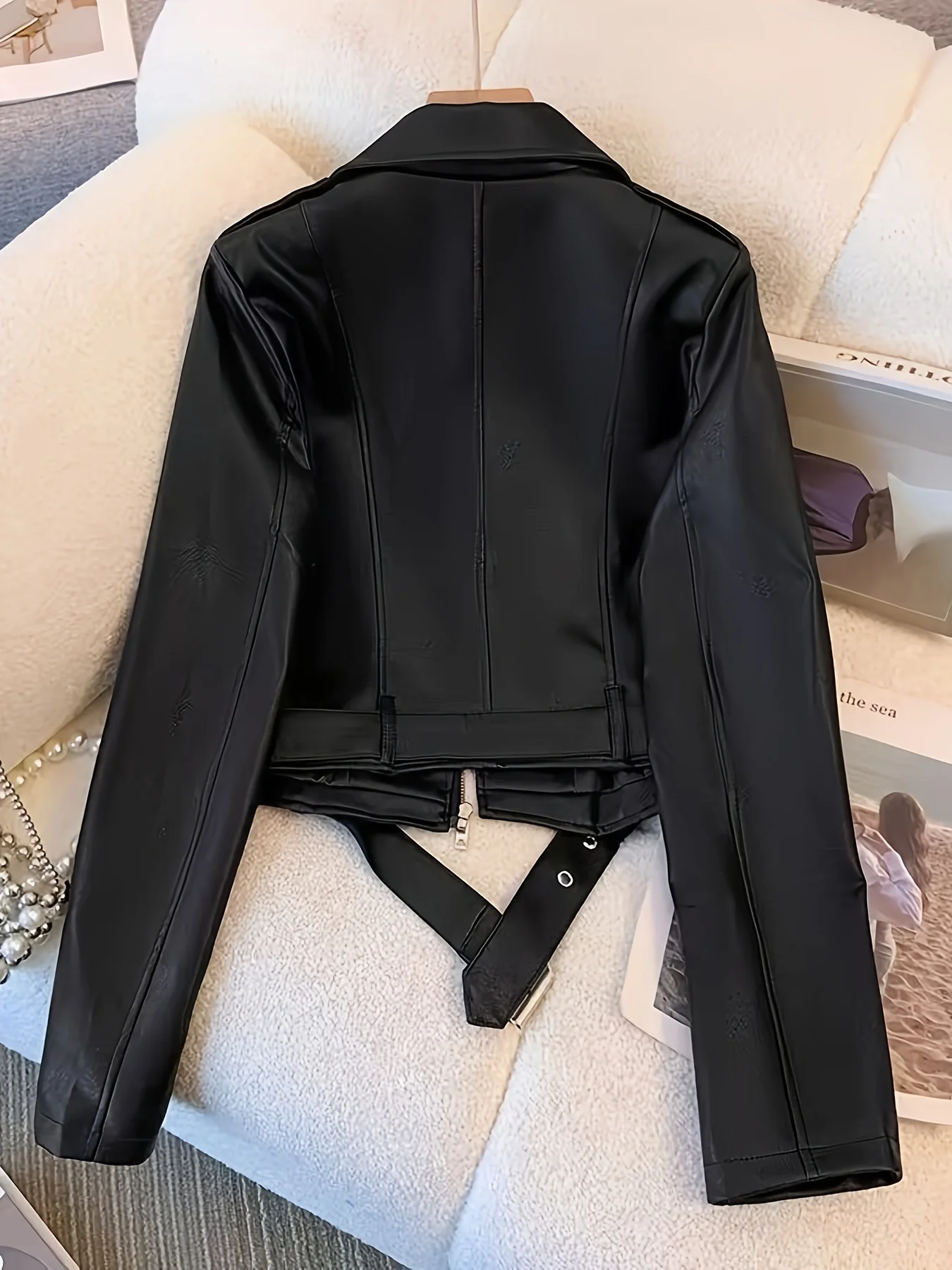 Damska krótka kurtka motocyklowa ze skóry PU w stylu retro, slim fit, na wiosnę i jesień.