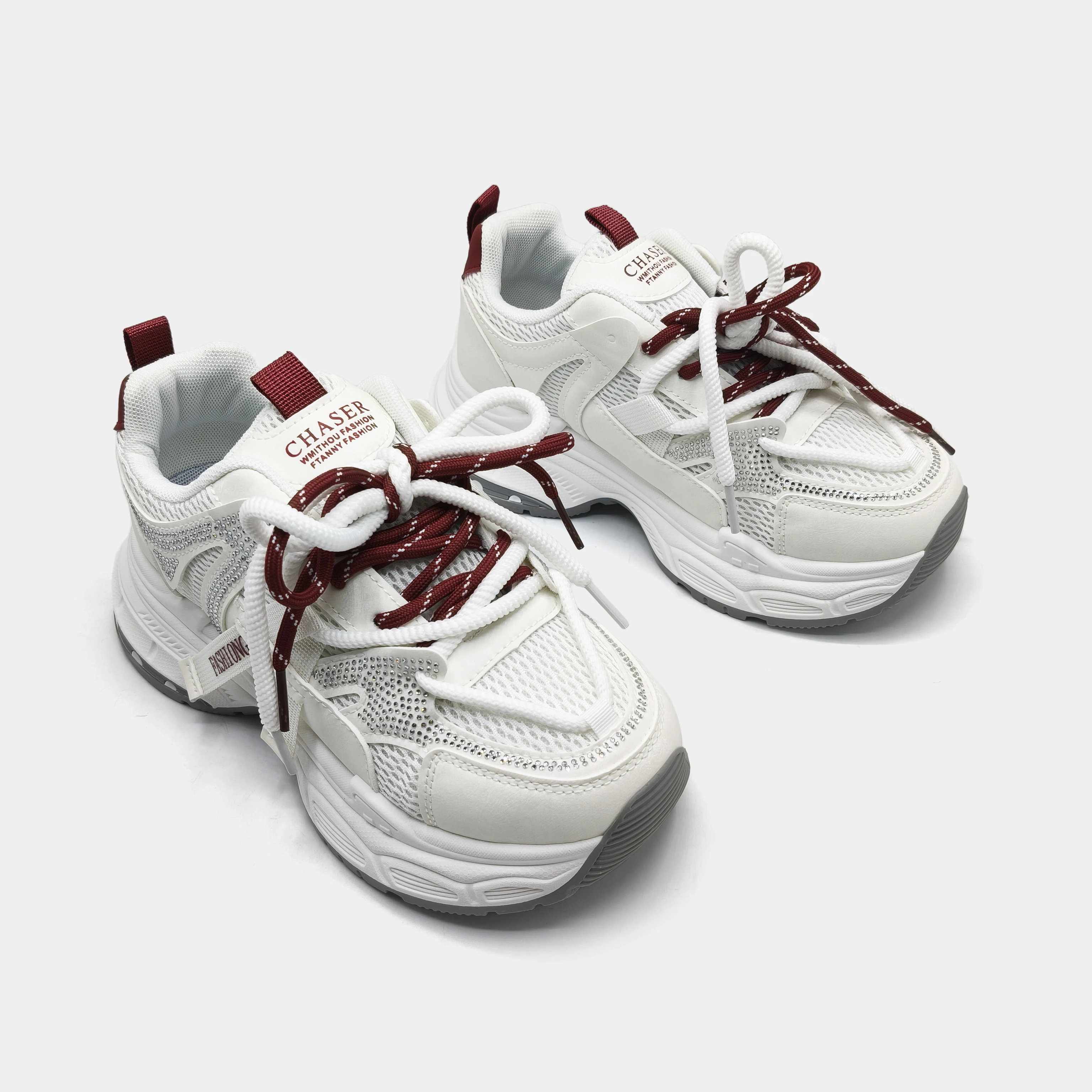 Women'S Shoes Burgundy - أحذية رياضية نسائية بيضاء وبرغندي مزينة