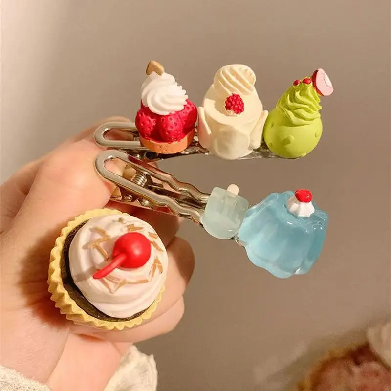 Nowa piękna Mini Kawaii Cartoon różowe ciasto seria żywiczna spinka do włosów akcesoria