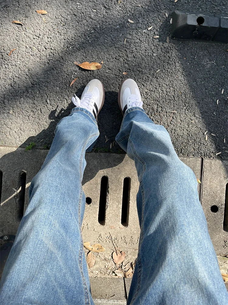 

Светло-голубые мужские джинсы, летние тонкие прямые эластичные брюки, американские джинсы в стиле High Street, слегка расклешенные, повседневные молодежные джинсы