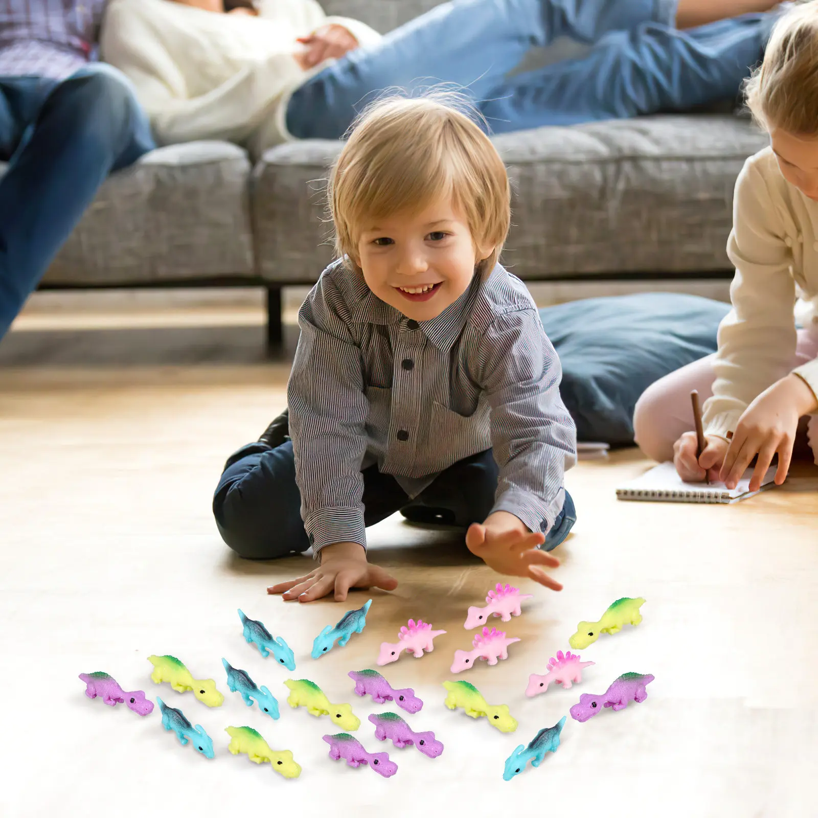 

30 шт. летающих динозавров-игрушек для пальцев, растягивающиеся мини-динозавры, сувениры для вечеринок, эластичные гибкие животные, сенсорные летающие динозавры