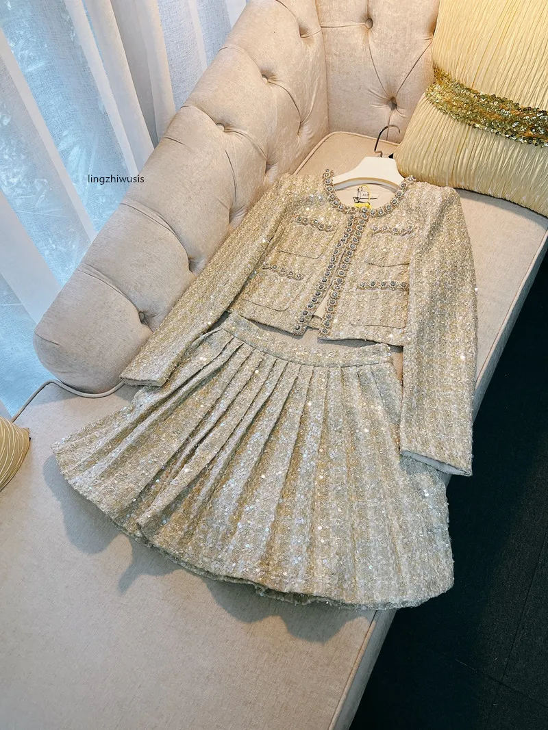 lingzhiwusis French Golden Sequins Top Pleated Skirt Suit Ladies Set 2024 Champagne Twinset New Arrival