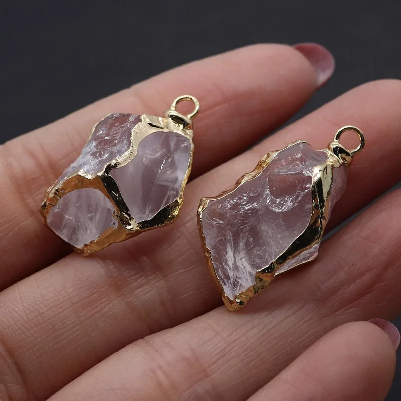 Natural Stone White Crystal Irregular Shape Pendant 15x18-18x30mm Electroplated Gold-plated Edge Single-hole Pendant Jewelry