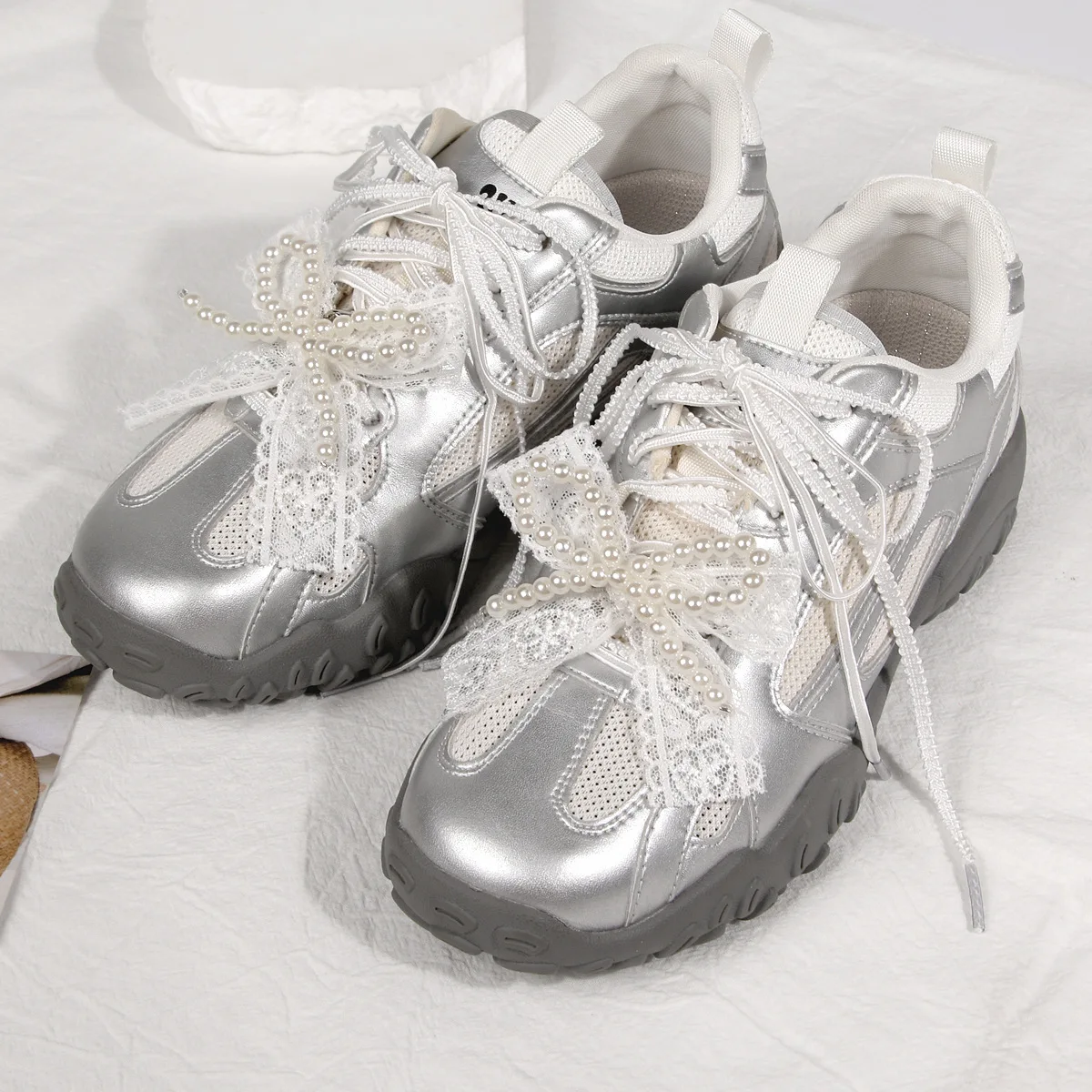 

Ballet Style White Casual Sports Shoelaces New Design for German Training Shoes Forrest Gump Sneakers