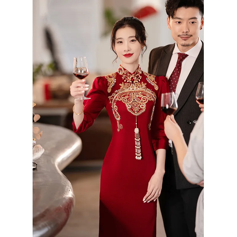 

Bridal Wedding Chinese Satin Qipao Dress Sequin Mandarin Collar Cheongsam Formal Party Elegant Celebrity Evening Banquet Dresses