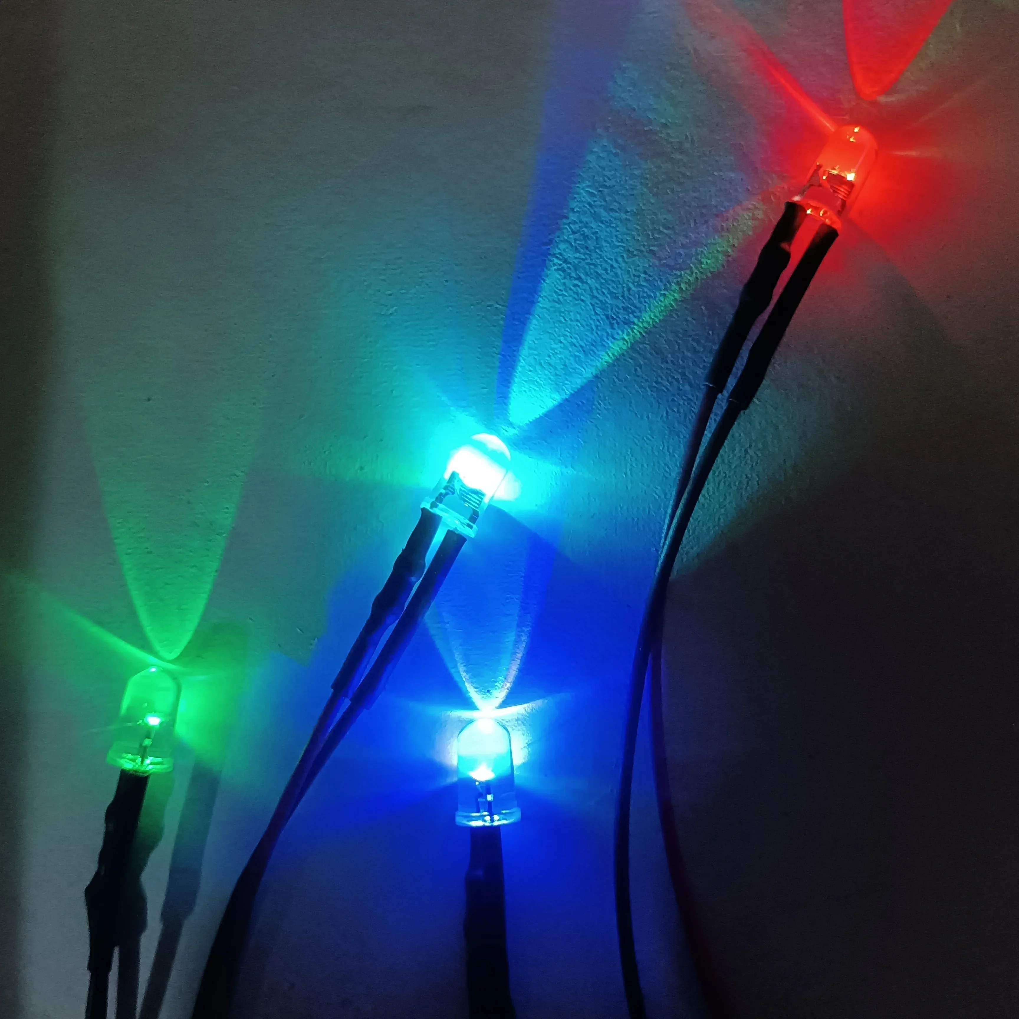 منفذ USB مع نموذج ضوء الكابل، مجموعة إضاءة LED المحيطة، مصدر الضوء، 3 مم، 5 مم، 8 مم، 10 مم، أحمر، أخضر، أزرق، أصفر، أبيض #6