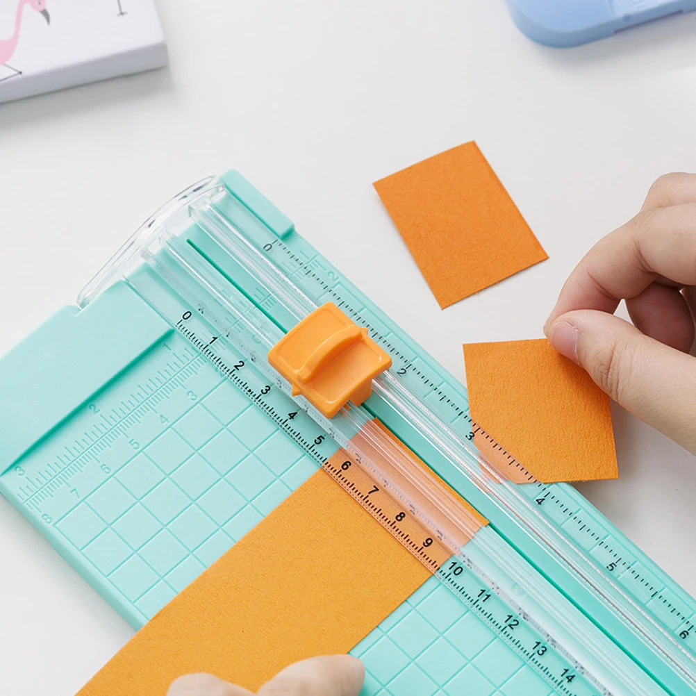 

Mini Paper Manual Office Tool R om Color Precise Ruler Cutting Paper Photos Scrapbook Storage Portable