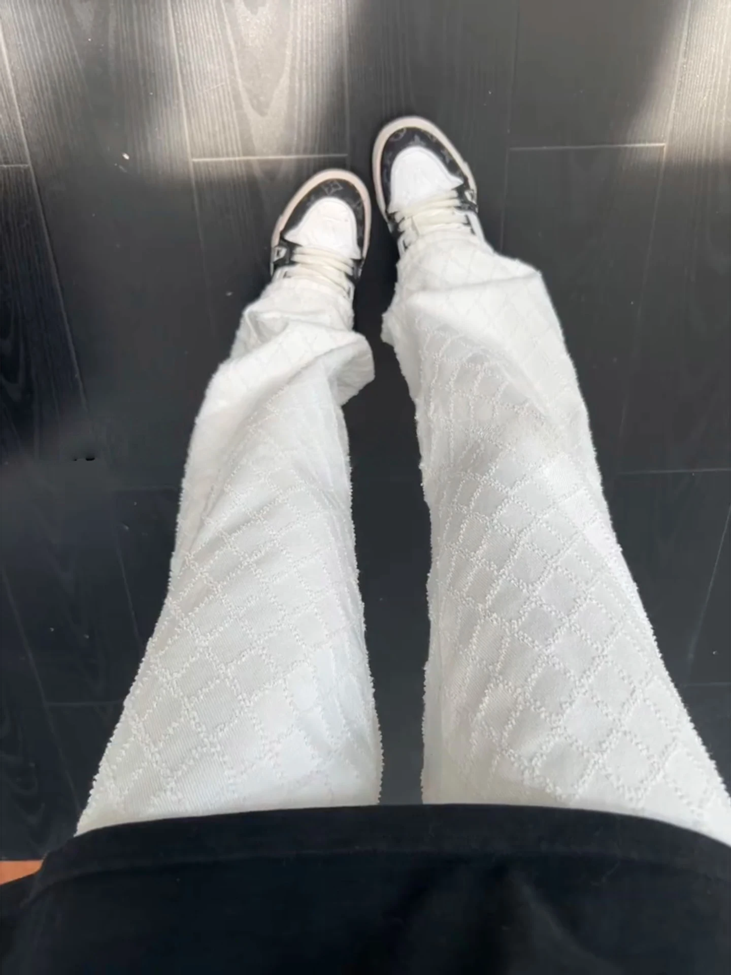 

Мужские джинсы в стиле ретро с цветочным принтом, прямые брюки, стильные, с эффектом похудения, весенне-осенний сезон, повседневная одежда