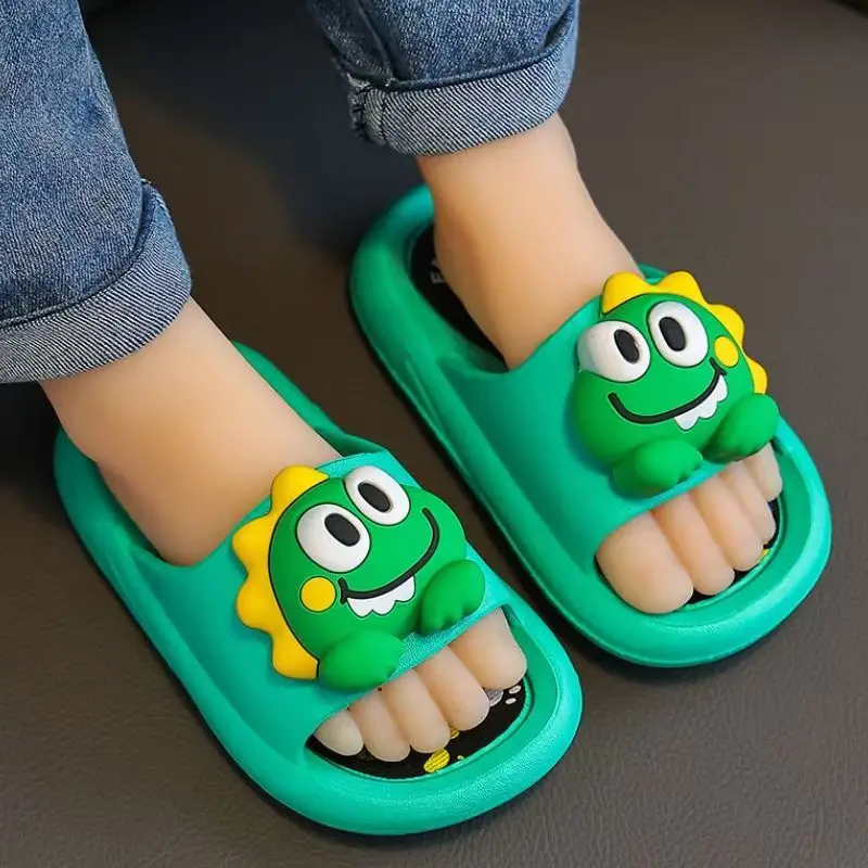 Summer Children's New Cartoon Slippers Boys Girls Soft Sole Non Slip Anti Odor Home Slipper Bathroom Slippers Outdoor Slippers