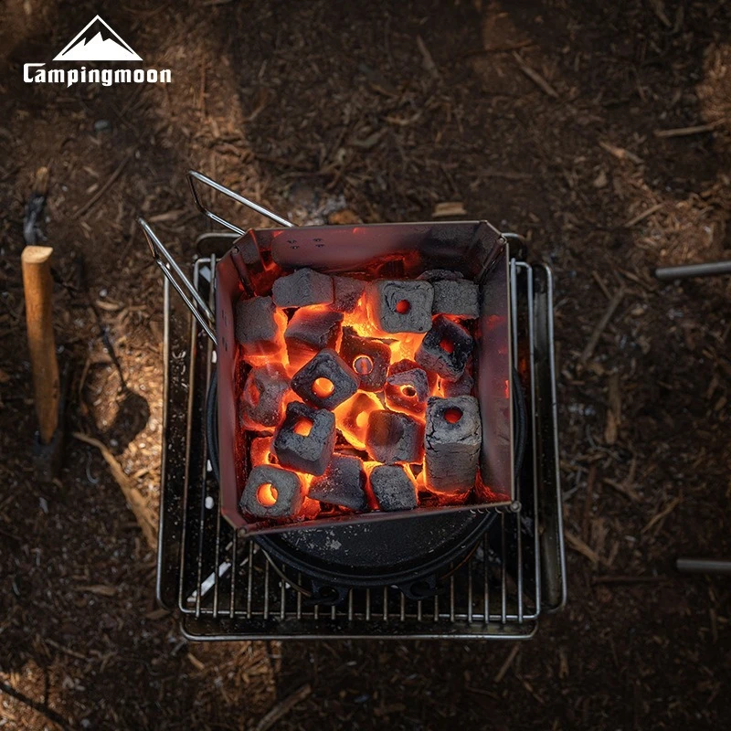 

CAMPINGMOON MT-18 Folding Portable Charcoal Grill Four-Legged Barbecue with Storage Bag for Outdoor Camping And Picnics