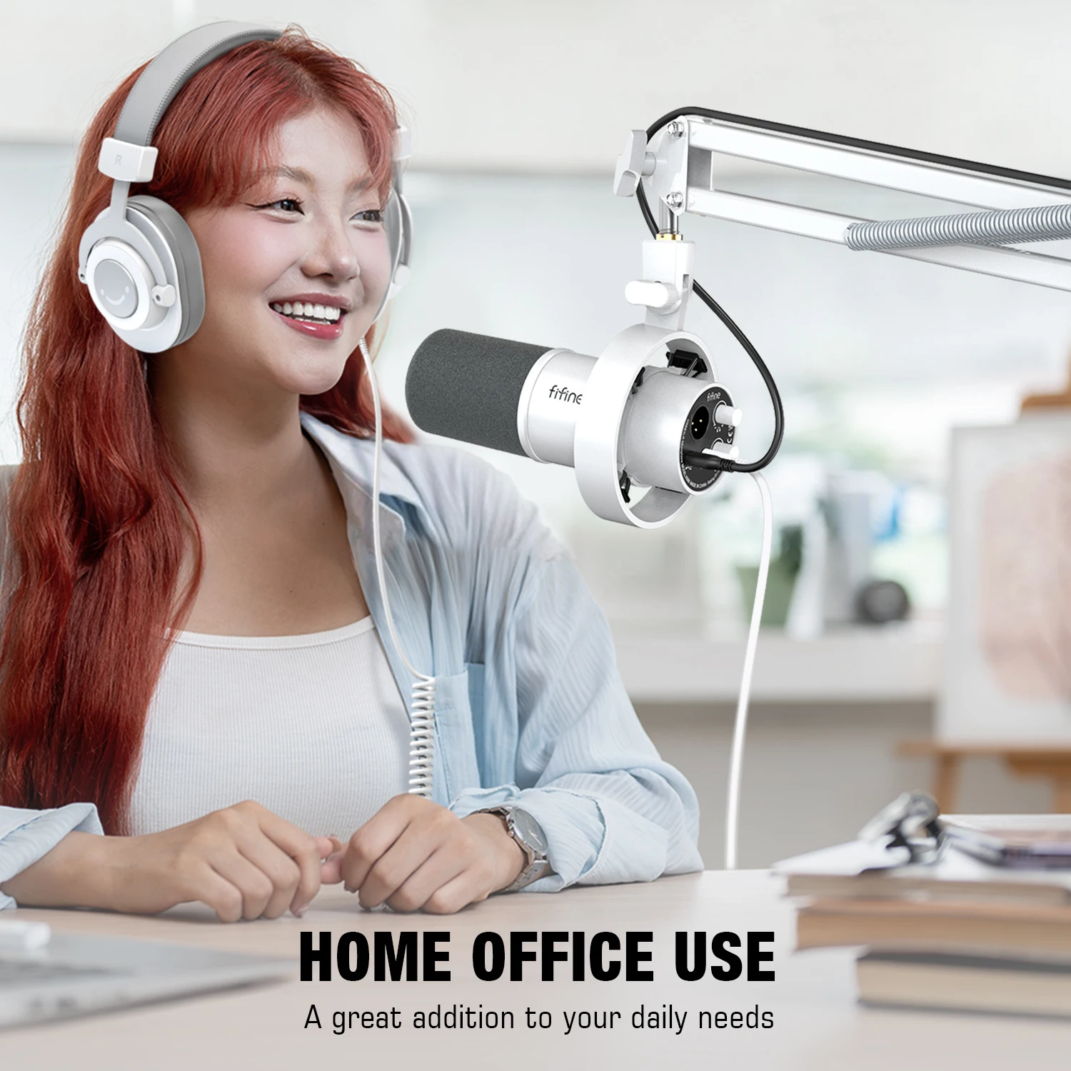 AmpliGame by FIFINE Metal Microphone Stand – Sturdy,Universal Mount Compatible for Studio, Streaming & Podcast Setup-CS1W White