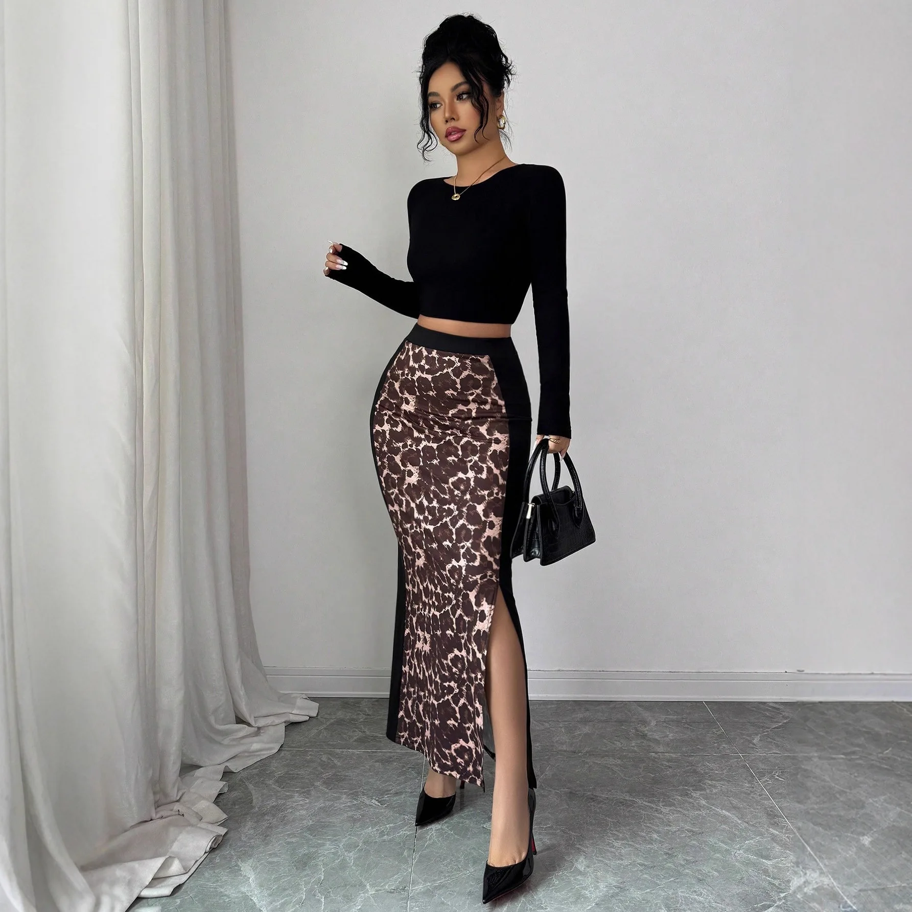 Women's Leopard Print Maxi Skirt High Waist Contrast Black Side Panel Split Slim Bodycon Skirt Stylish Casual Streetwear Outfit