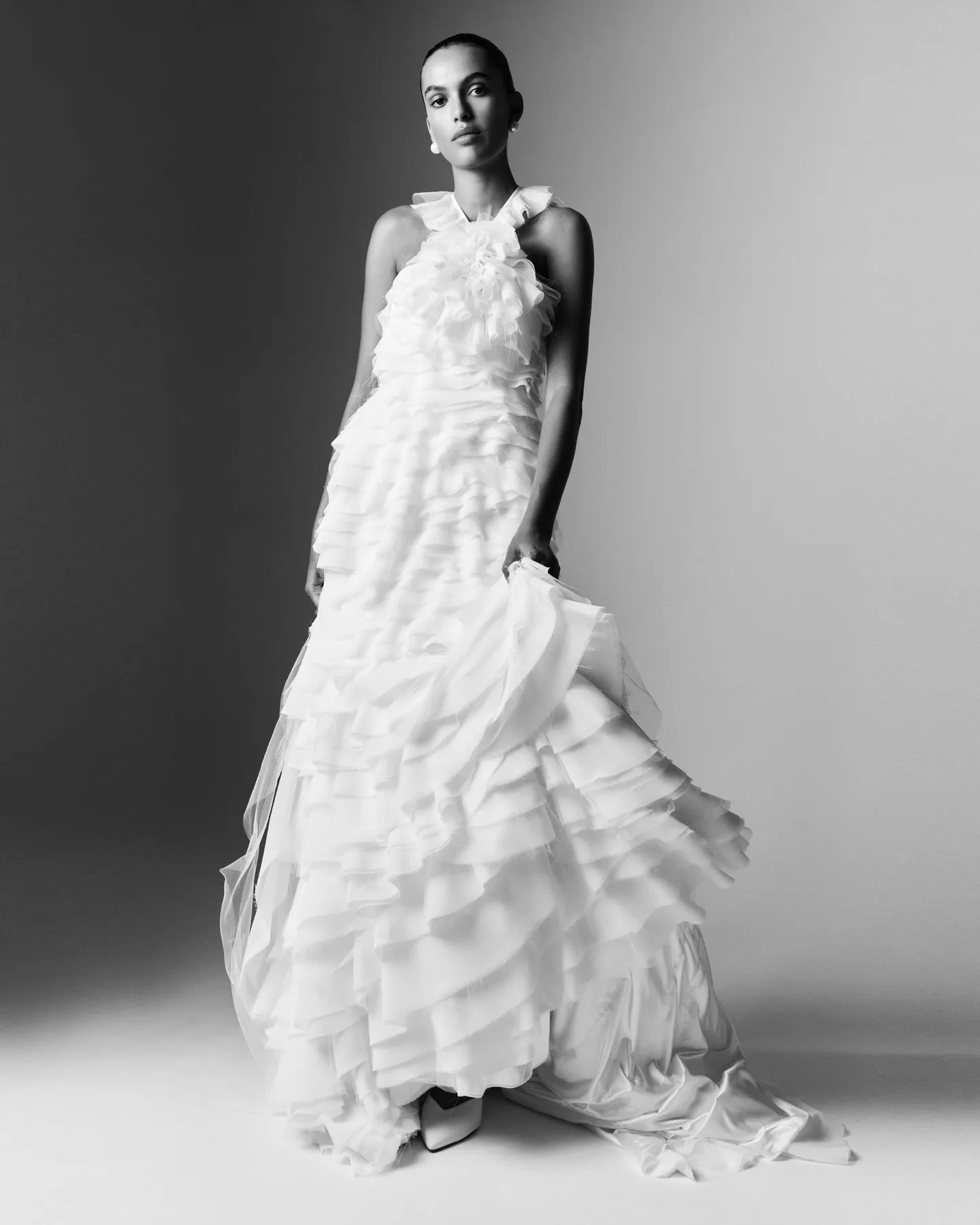 Alta costura camadas vestido de noiva halter completo babados flor casamento segunda vestidos único noiva photoshoot vestido de noite