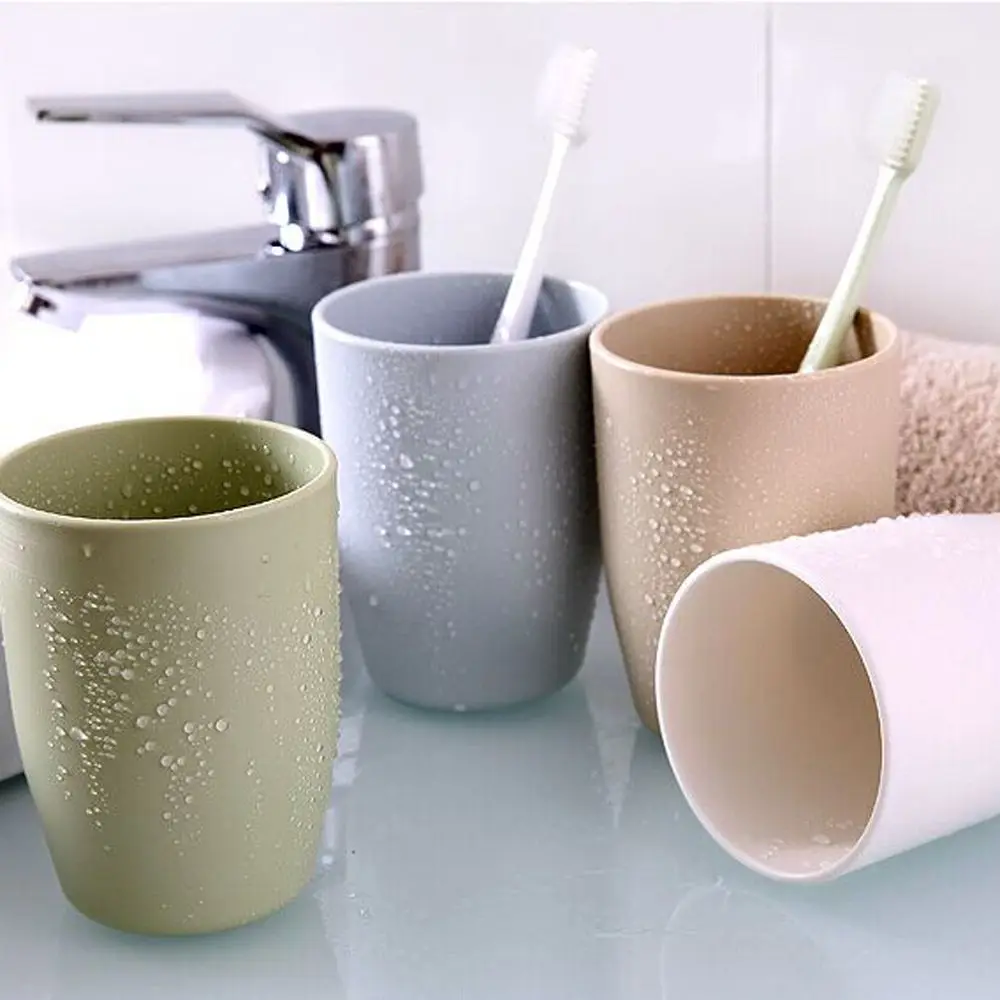 White Minimalist And Fashionable Plain Colored Mouthwash Cup Toothbrush Cup Plastic Washing Brush Cup Set Cup Mug