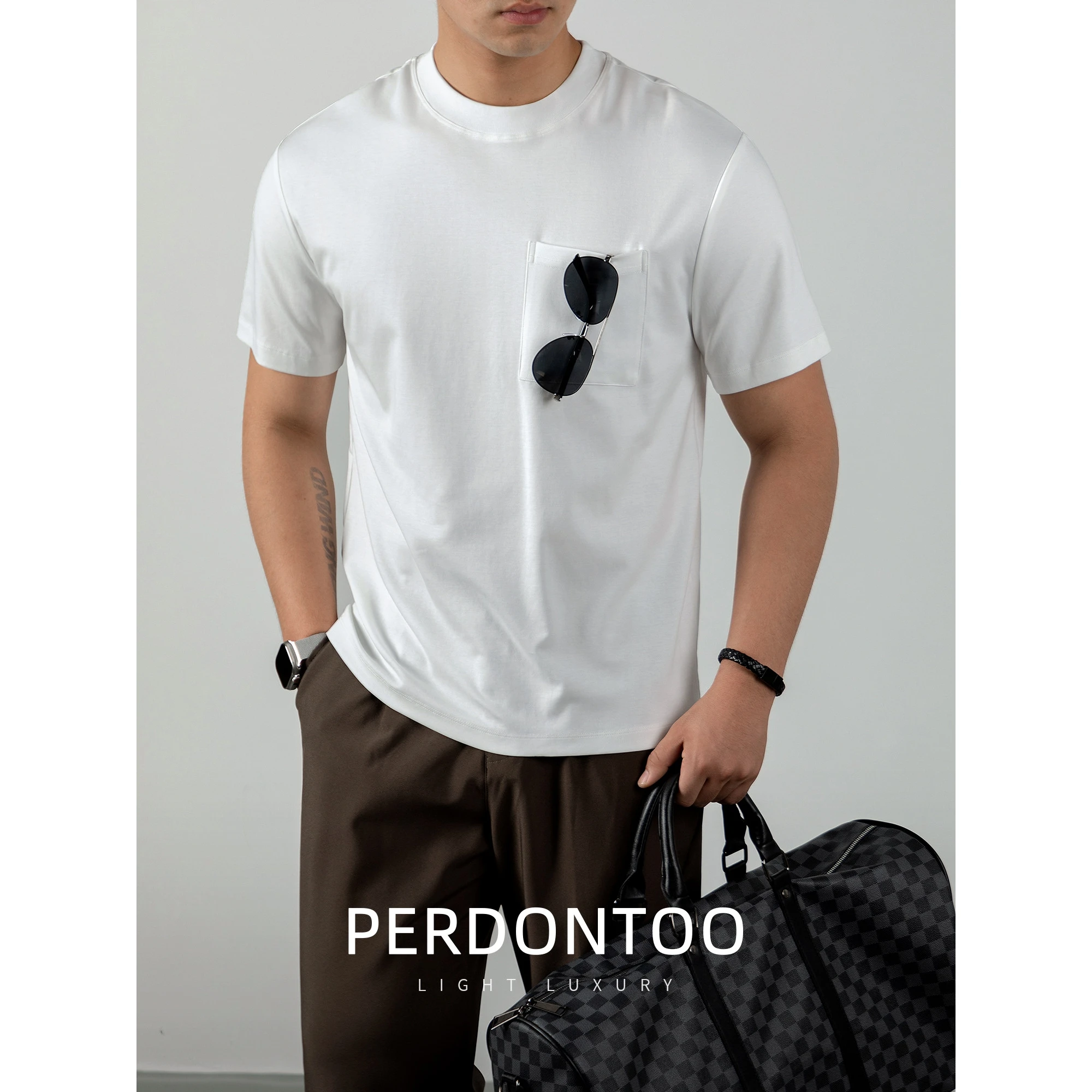 

New Trendy Clothes With Chest Pocket Men's Mercerized Cotton Causal Summer T-shirt Short Sleeve Tops Breathable O-Neck Shirt