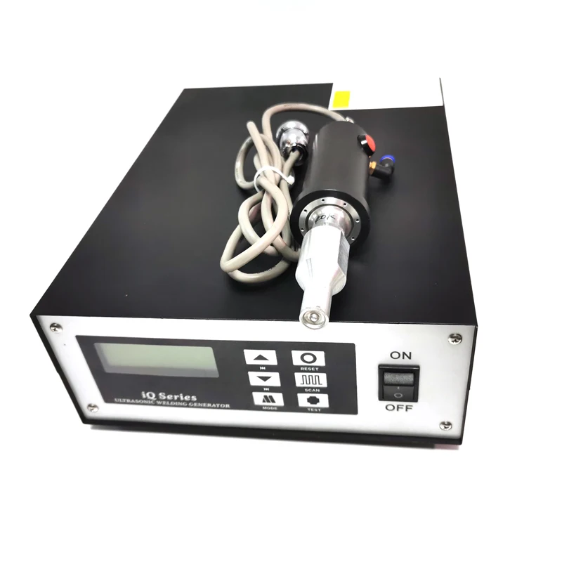 28KHZ 500W Ultrasonic Spot Welder Handheld For Nonwoven Fabric Plastic Welding