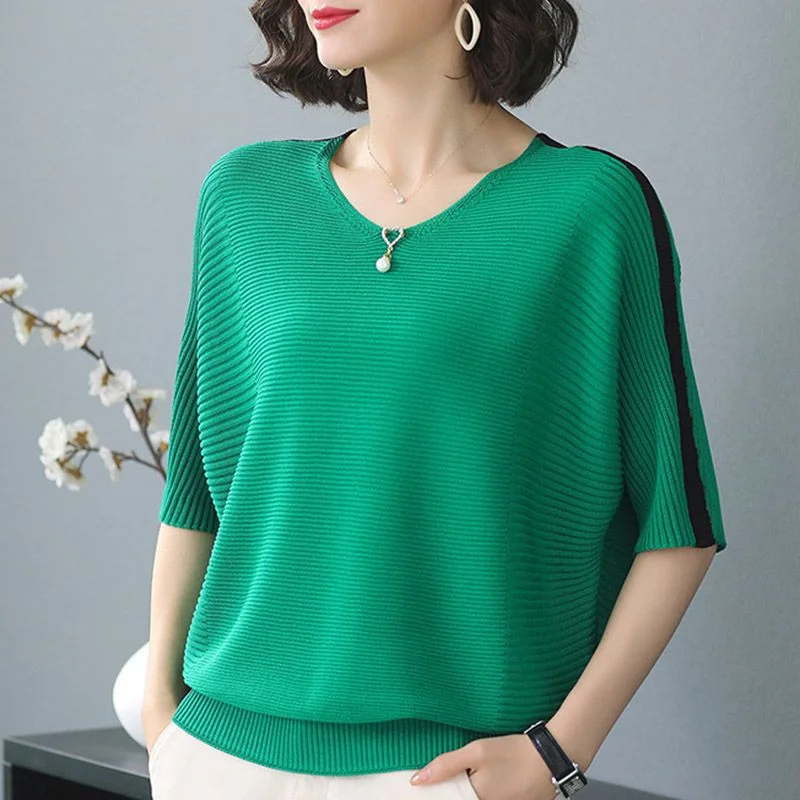 

Spring and Summer Five Quarter Sleeved T-shirt Bat Top Western Style Middle-aged Women Loose All Match Knitted Sweater Top