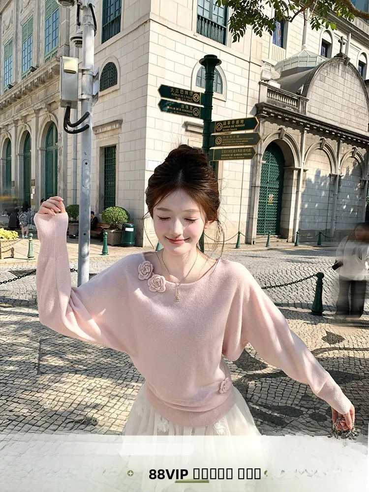 

Acaine Women's Knitted Base irt round Ne Inner Wear Layering Winter Top Soft Fabric Long Sve Floral Pattern Korean Sle