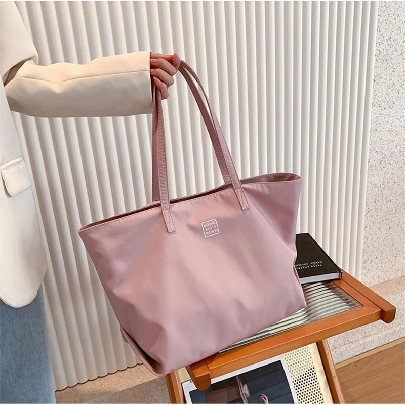 Fashionable Large Capacity Handheld Tote Bag Leisure New Women\'s Shoulder Bag