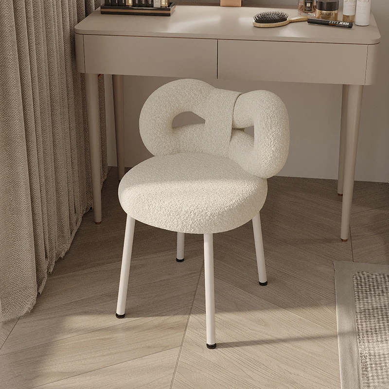 

Luxury Modern Simple Household Cream Style Makeup Stools Girl Bedroom Dresser Chair Nail Backrest Stool Home Furniture Ottomans