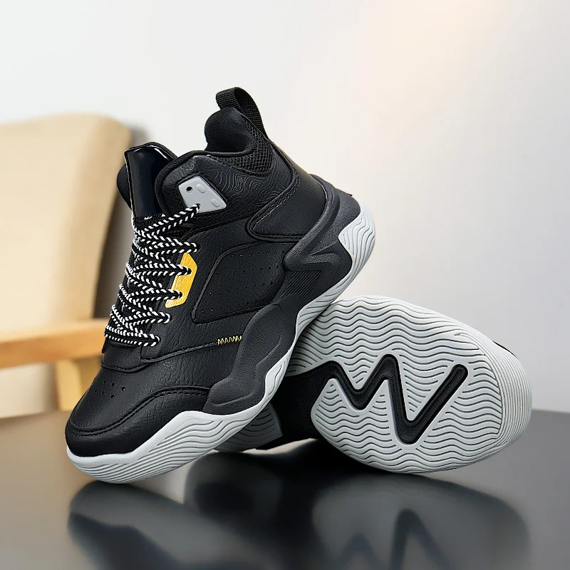 A pair of children's contrast lightweight jogging shoes, breathable mesh soft foam sole outdoor casual sneakers BD-C06