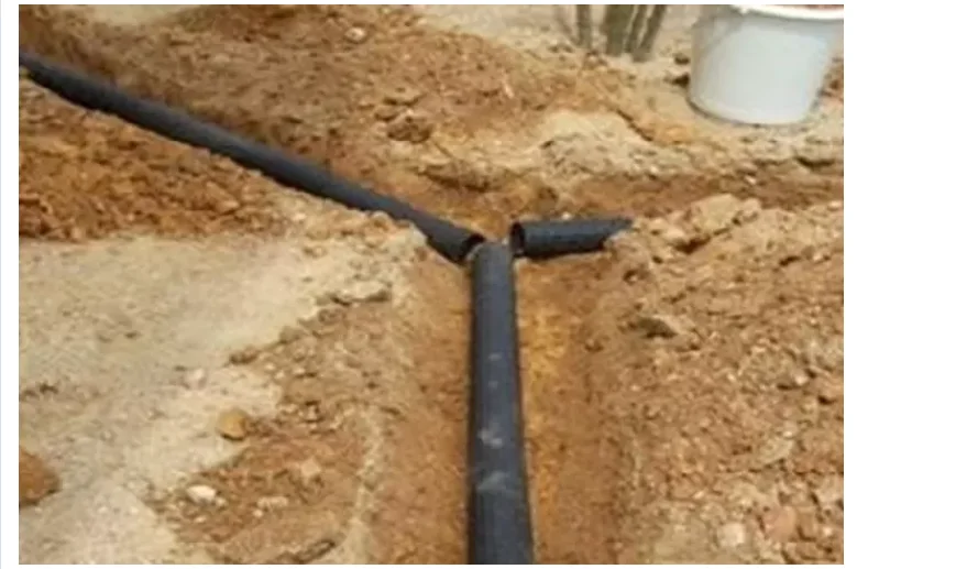 2025High Quality 3D HDPE Black Plastic Water Permeable Curved Mesh Pipe Tube Wholesale Low Supply Price