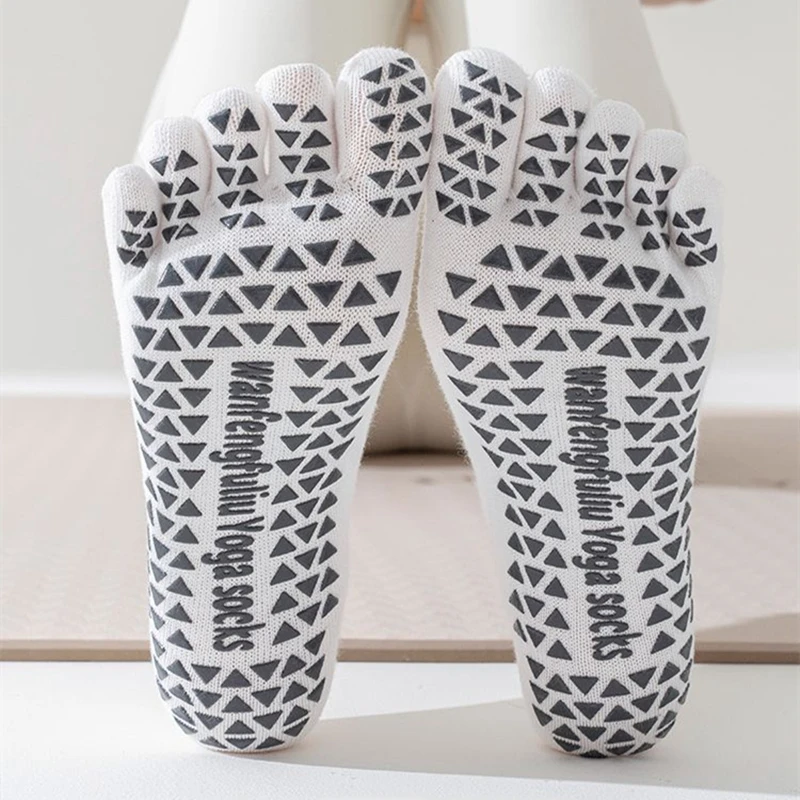 1 Pairs النساء الجوارب الرياضية لينة تنفس القطن سيليكون المضادة للانزلاق الباليه جوارب بيلاتيس الرياضة اللياقة البدنية اليوغا الجوارب