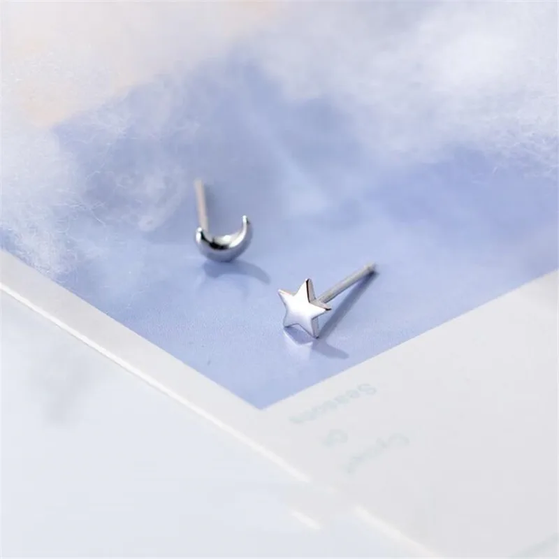 New Fresh Fashion Jewelry Moon And Star 925 Sterling Silver Asymmetric Cute Simple Women Popular Stud Earrings
