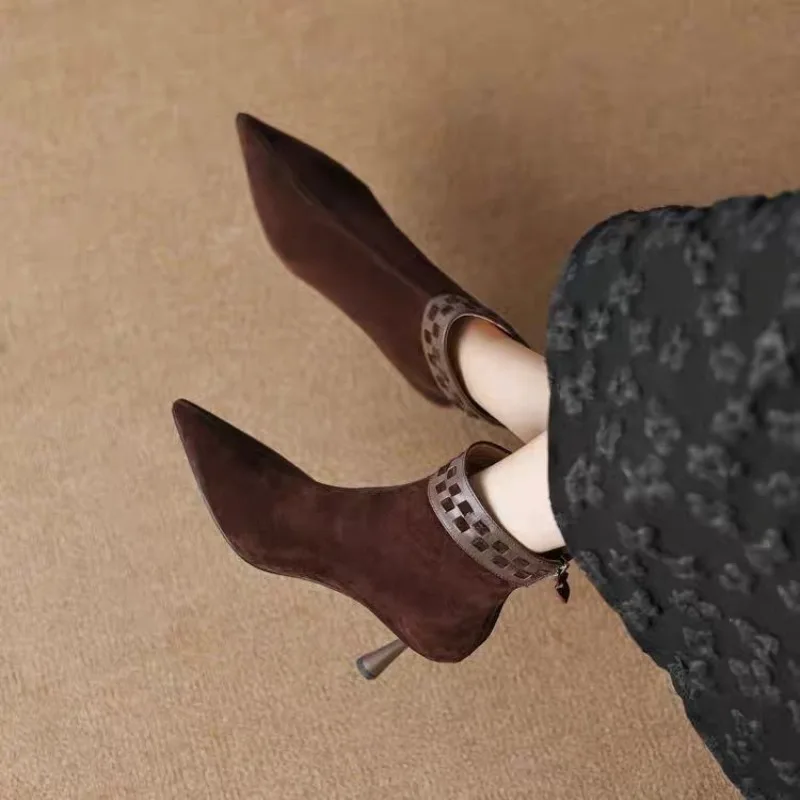 

French Heels Women's Fashion Pointed Toe Suede Side Zip Anti-Slip Wear-Resistant Booties